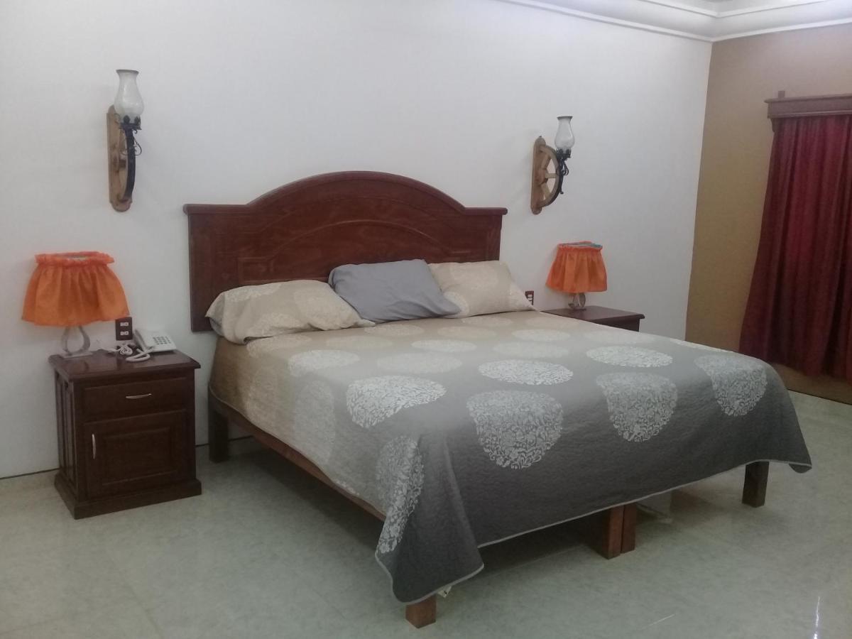 Hotel Hacienda Parroquia Ciudad Fernandez Esterno foto